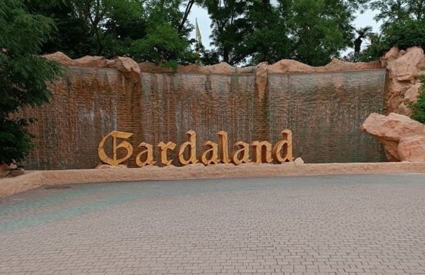 Gardaland, chiama “principessa” il dipendente gay: licenziato per offese sessiste