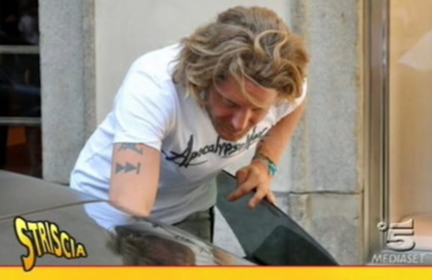 Striscia la Notizia, Lapo Elkann “Ha un problema”