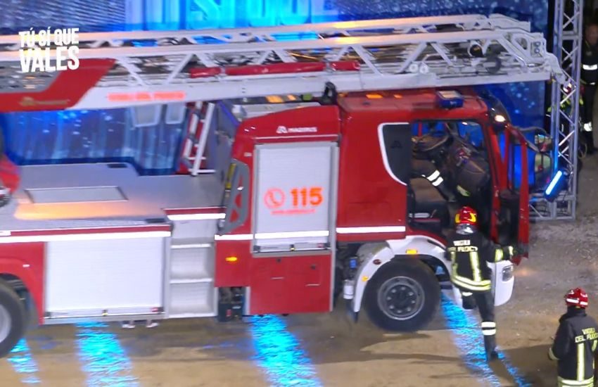 Tu si que vales, terrore in studio tra boati e sirene: l’intervento dei vigili del fuoco