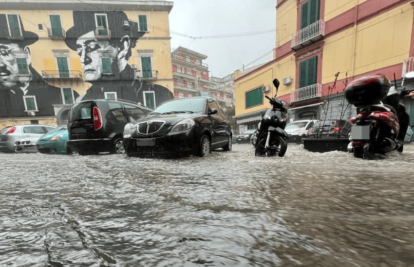 Allerta meteo: scuole chiuse a Napoli
