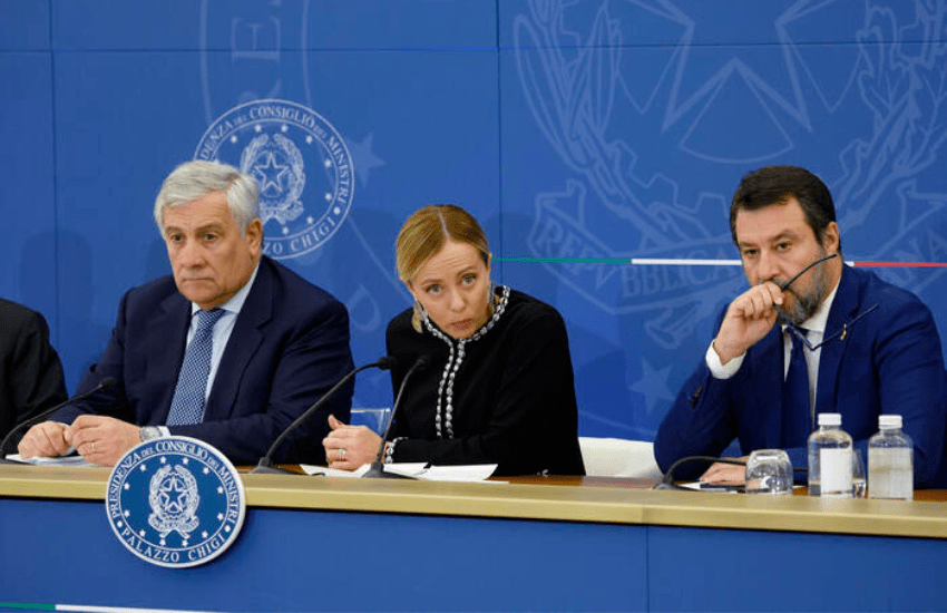 Meloni: “Adesso i cittadini potranno decidere chi volere come premier, è la fine dei ribaltoni” (VIDEO)