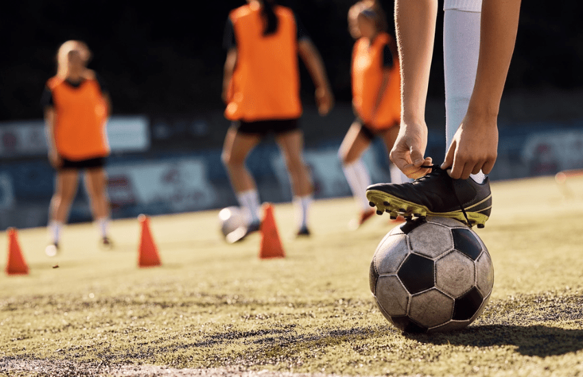 Rimini: abusi di un allenatore su una calciatrice 13enne