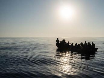 Migranti, Piantedosi: “Da inizio anno arrivi in Italia  65%, segnale positivo”