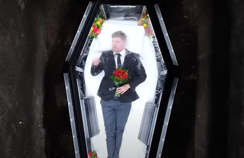 L’ultima follia di Mr Beast: lo youtuber si fa seppellire vivo per una settimana [VIDEO]