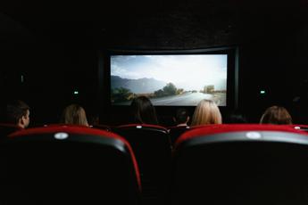 Cinema, i film italiani che vedremo nel 2024: su 52 solo 14 diretti da donne
