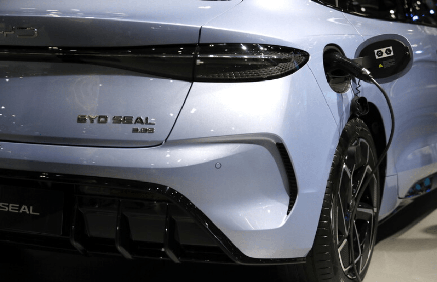 E’ cinese la nuova regina delle auto elettriche: spodestata Tesla