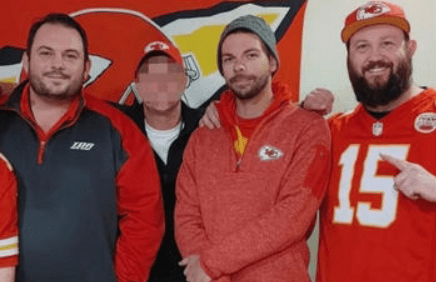 Si addormenta alla festa in casa: al risveglio tutti gli amici sono morti