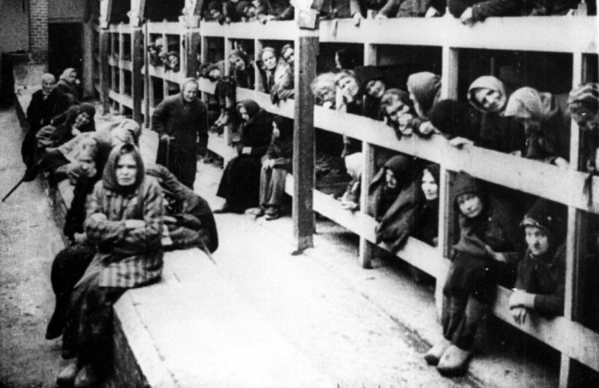 Giorno della Memoria, Meloni: “Mai oblio sulla malvagità nazifascista e sulla vergogna delle leggi razziali” (VIDEO)
