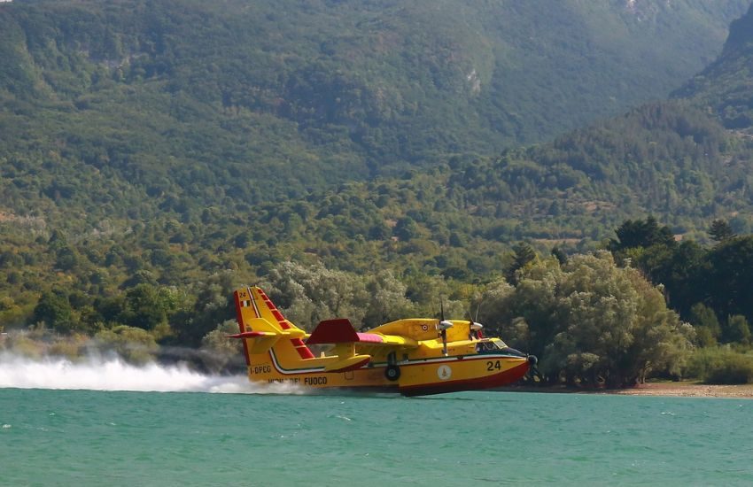 Come si chiamano gli aerei per spegnere il fuoco? Cosa sono i Canadair