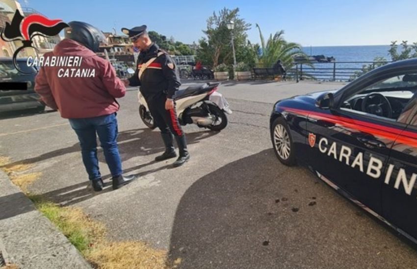 San Giovanni Li Cuti, centauro entra nella ZTL e minaccia i Carabinieri: denunciato