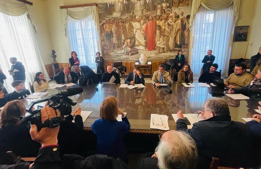 Festa di S. Agata: piano sicurezza tra ingressi ‘contingentati’ e rispetto delle regole. 3 studenti sulla Carrozza del Senato