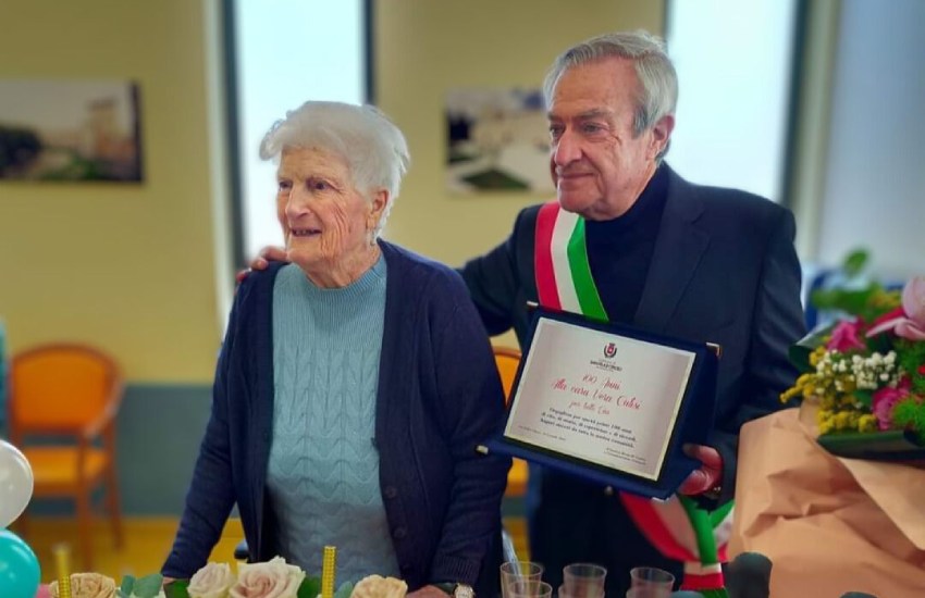 Nuova centenaria in provincia di Latina: tanti auguri alla signora Eva