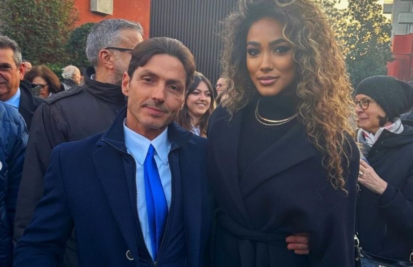 Pier Silvio Berlusconi, troppe attenzioni e tenerezze con Samira Lui: si scatena il gossip