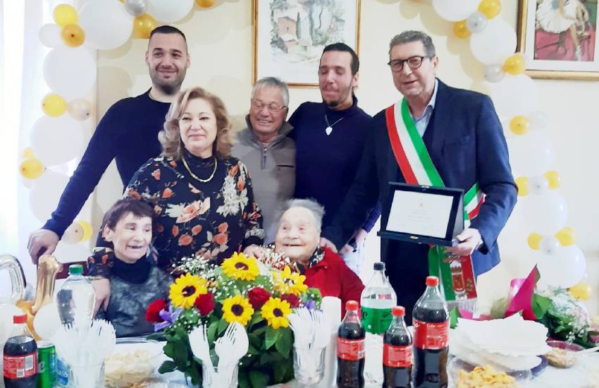 Nuova centenaria in provincia di Latina: tanti auguri a nonna Anna