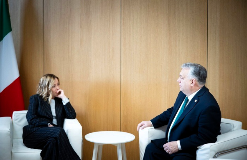 Meloni incontra Orban: “Stiamo verificando il rispetto dei diritti di Ilaria Salis” (VIDEO)