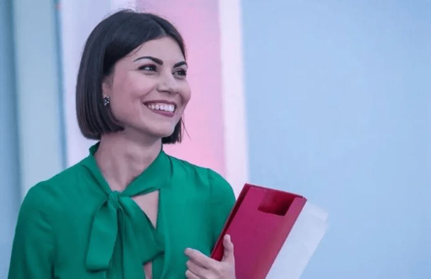 Mediaset piange Carlotta Dessì: si è spenta la giovane giornalista (VIDEO)