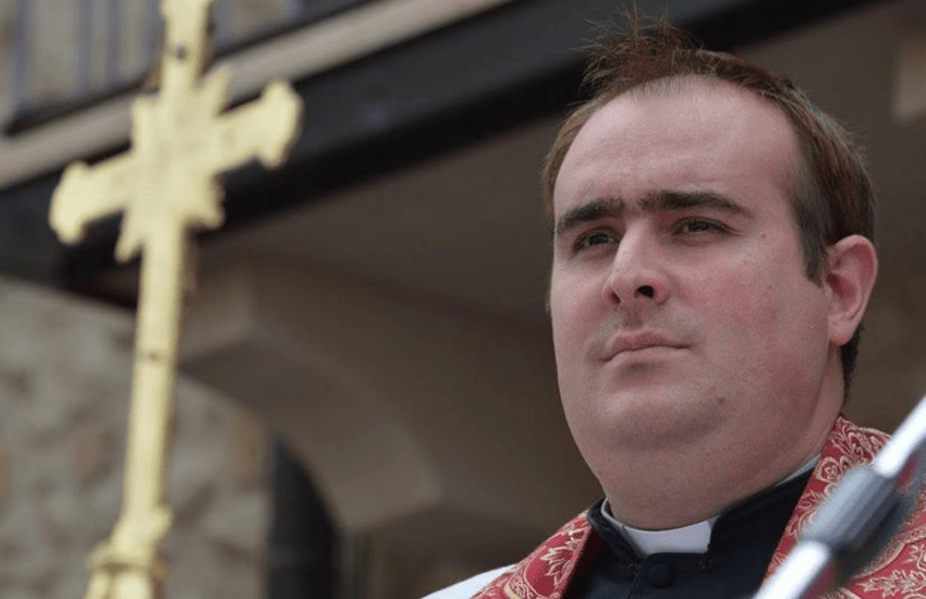 Vibo Valentia: candeggina nelle ampolle della messa