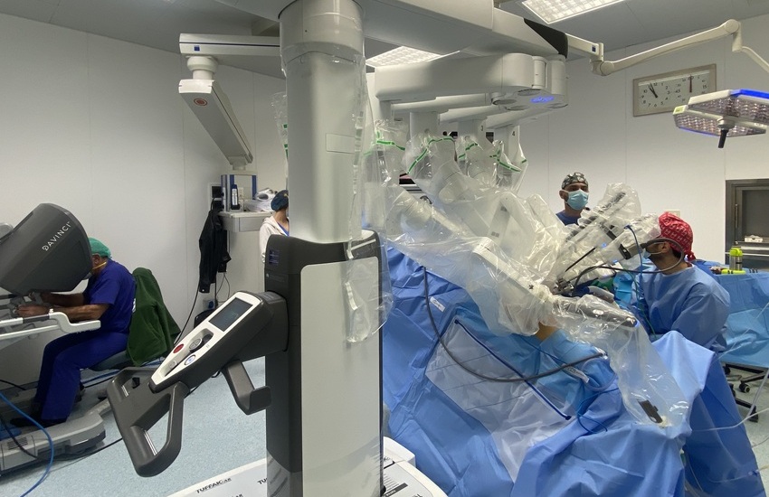 Ospedale San Marco, entra in funzione il secondo robot chirurgico Da Vinci, ancora più evoluto
