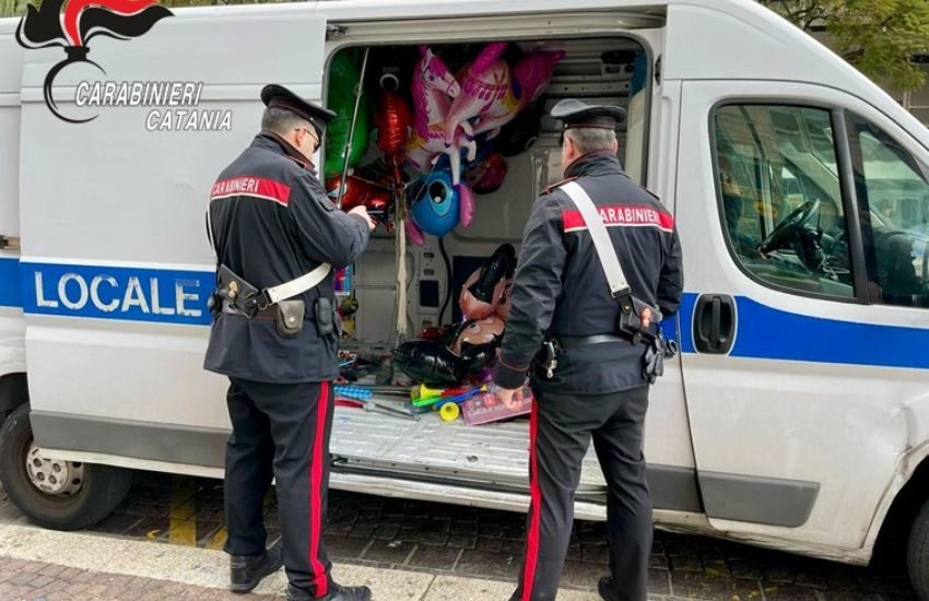 Catania, contrasto ai parcheggiatori e i venditori ambulanti abusivi