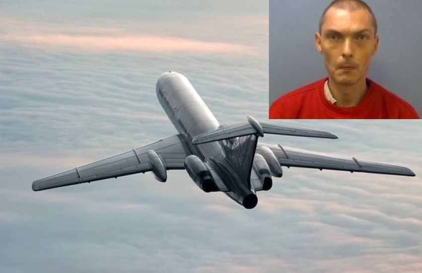 Senza biglietto né passaporto si accoda agli altri passeggeri, sale in aereo, mangia e beve. Scoperto solo all’arrivo