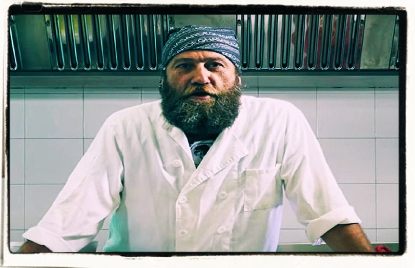 Sardegna: 23 anni all’assassino di Alessio Madeddu, lo chef di Teulada ucciso brutalmente fuori dal suo ristorante