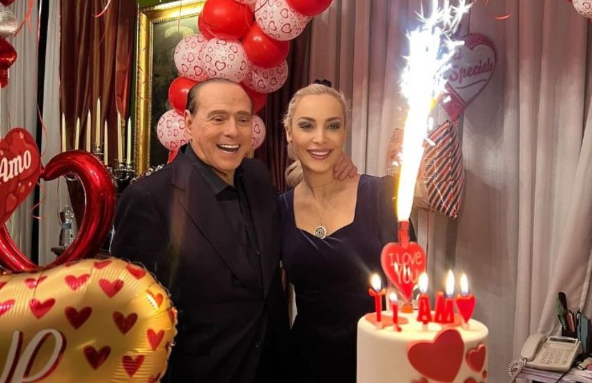San Valentino, Marta Fascina non dimentica Silvio Berlusconi: “La più grande forza propulsiva…”