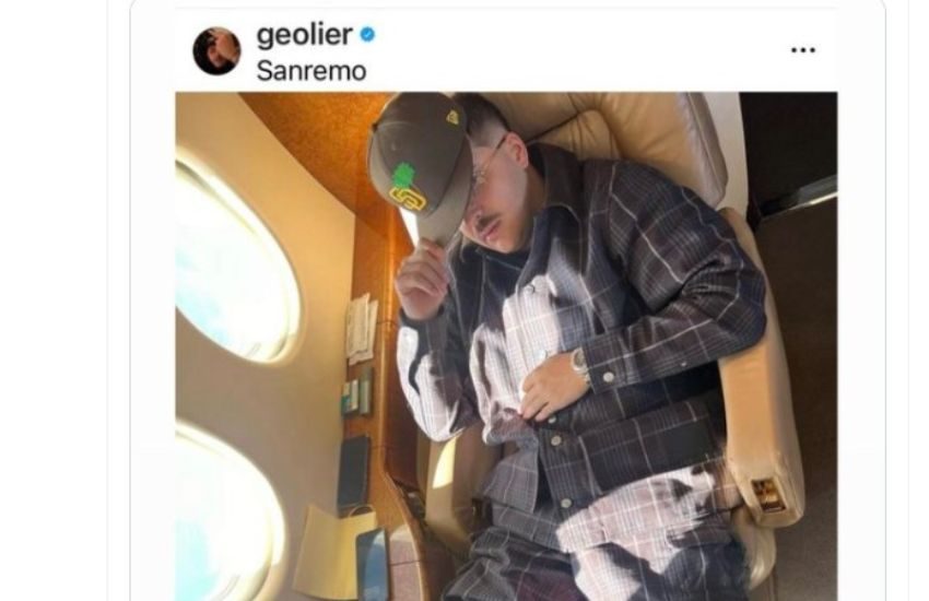 Geolier col jet privato da Napoli a Sanremo. Foto cancellata, ma infuria la polemica