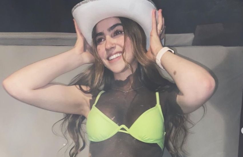 La tiktoker con la voglia gigante esplode sui social: “Basta, non è un tatuaggio mal riuscito!”