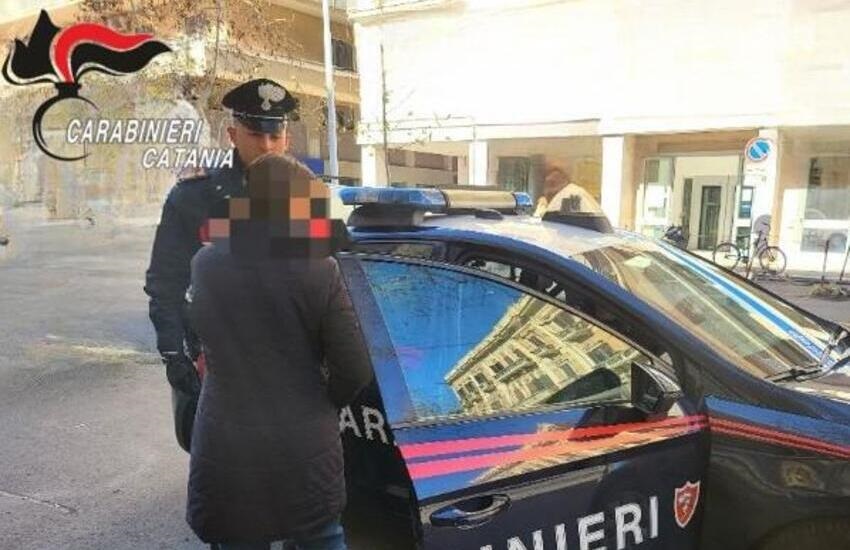 Catania, Acquicella Porto, rintracciata e arrestata dai carabinieri: deve scontare 4 anni per rapina