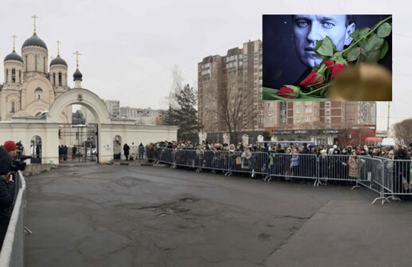 Navalny: il coraggio dei russi che vogliono partecipare al funerale (la diretta VIDEO)