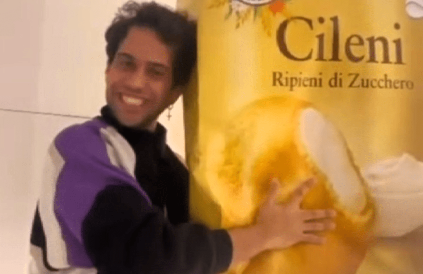 La Mulino Bianco regala a Mahmood una confezione di Cileni ripieni di zucchero