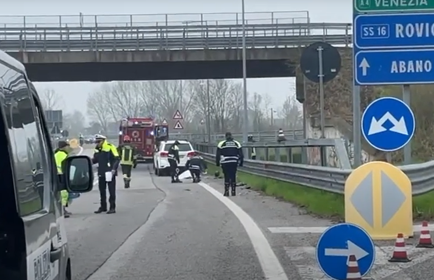 Padova, incidente mortale: 20enne sbalzato sulla corsia opposta e investito da un Suv (VIDEO)
