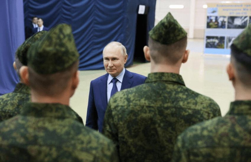 Putin minaccia il mondo: “Colpiremo le basi Nato, non importa dove si trovino”