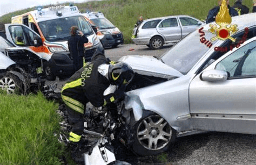 Roma, incidente alle porte di Ardea: morta un bambina di 7 anni