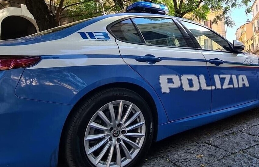 Catania, “Questa è una rapina aprite la cassa del bancomat”, 35enne tenta una rapina all’ Unicredit del lungomare