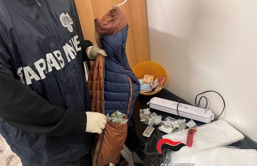 San Gregorio, arrestato pusher 20enne