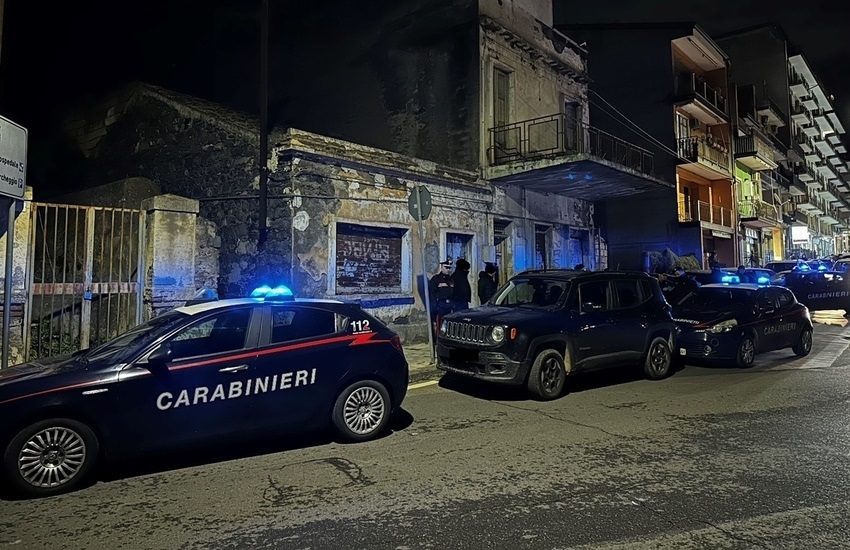 Paternò, controlli straordinari: identificate oltre 40 persone
