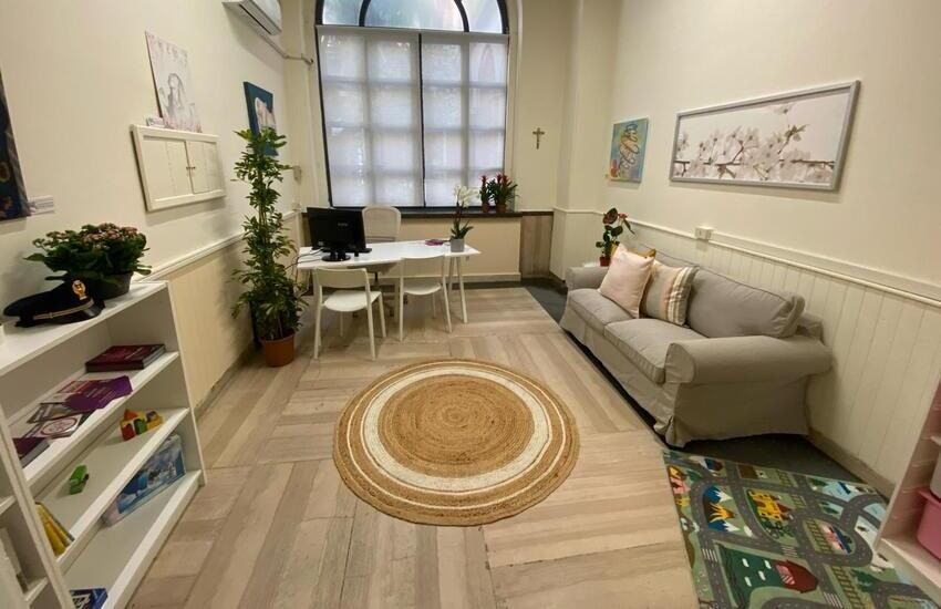 Catania, inaugurata in Questura la ‘Stanza Rosa’ per le vittime di violenza – FOTO