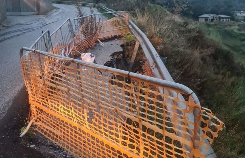 Barcellona Pozzo di Gotto, frane: al via i lavori su via Leopardi