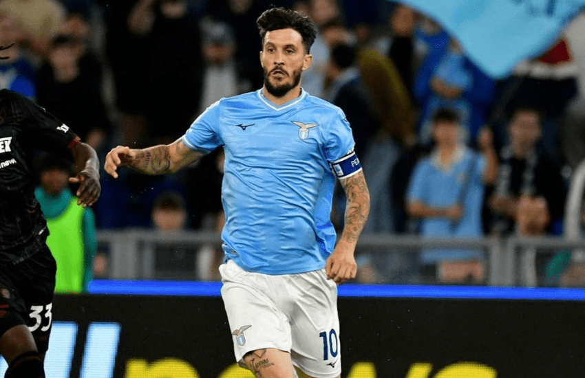 Luis Alberto dice addio e spacca la tifoseria: “Grazie, ma è giunto il momento di mettermi da parte” (VIDEO)