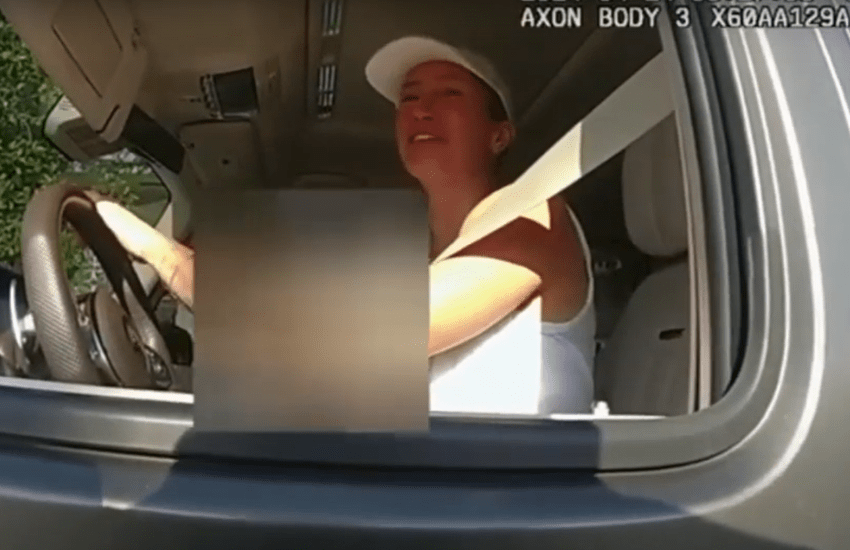 Gisele Bundchen fermata dalla polizia mentre fugge dai paparazzi in auto (VIDEO)