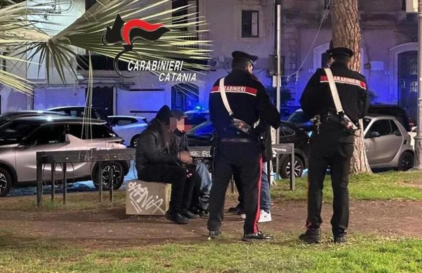 Catania, arrestato pusher nella zona della Movida
