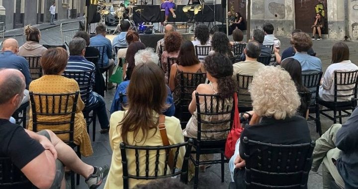Torna “Vulcanica, i dialoghi per la politica”: il 4 e il 5 maggio eventi gratuiti  a Palazzo Scammacca 