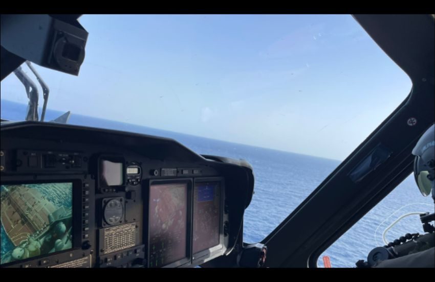 Trapani, aeronautica militare a lavoro, salvato un marittimo