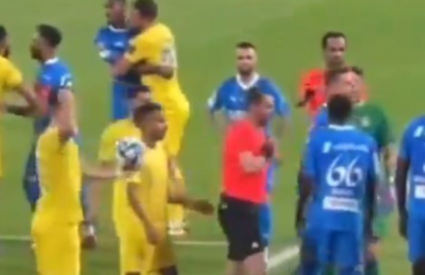Follia di Cristiano Ronaldo: dopo la meritata espulsione minaccia anche l’arbitro [VIDEO]