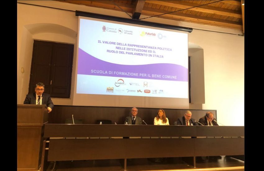 Il valore della rappresentanza politica nelle istituzioni ed il ruolo del parlamento in Italia. Incontro organizzato da future lab e compagnia delle opere