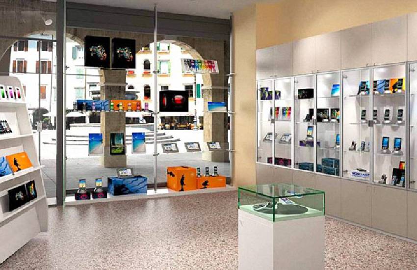 Mancano 50mila euro di prodotti da un negozio di elettronica pontino: i sospetti su un ex dipendente