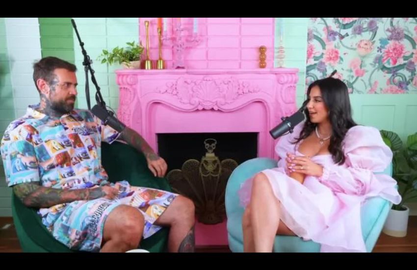 “Plug Talk”: il Podcast dove i conduttori fanno Se**o con gli ospiti