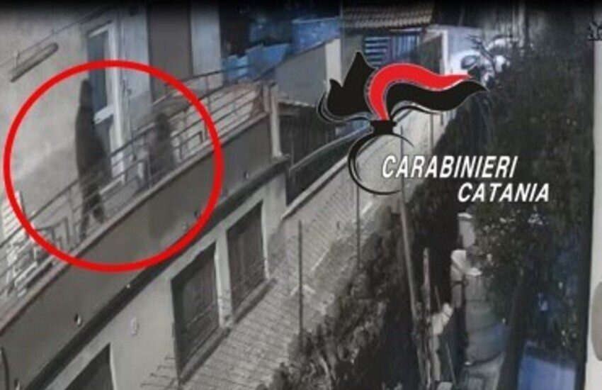 Gravina di Catania, il rapinatore dell’anziana era il suo factotum: in carcere 57enne