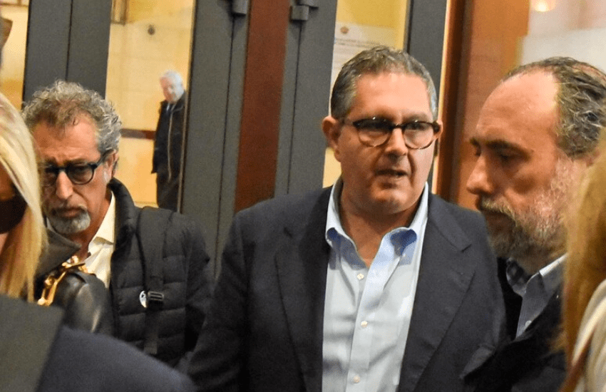 Giovanni Toti, le intercettazioni dello scandalo: “Si è svenduto pur di essere eletto o rieletto” (VIDEO)